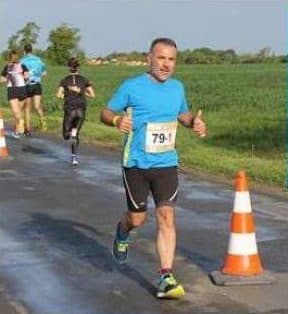 Coureur du CAC en course sur route
